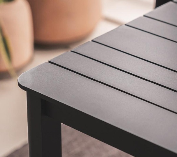 Kariba 6-Seater Outdoor Table
