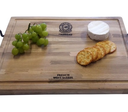 Butcher’s Block Oak Steak Board with Iron Handles – 46×34×3 cm