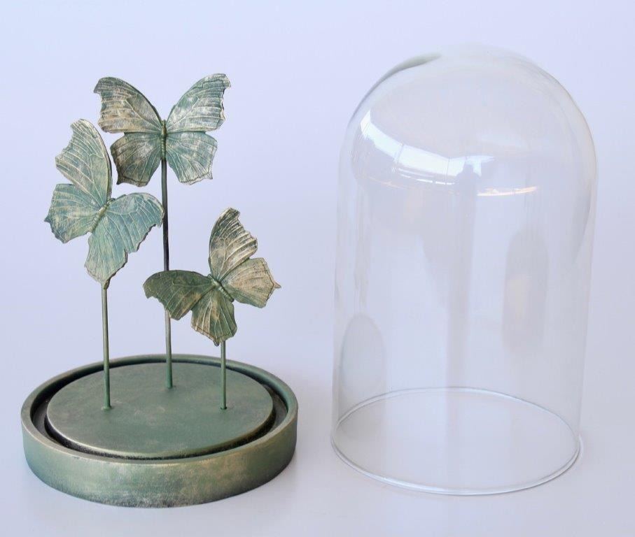 Green Butterflies in Glass Dome – 26×16 cm